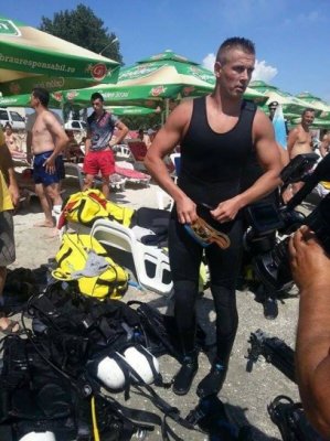 Tragedie pe plaja Rex din Mamaia: un bărbat şi fetiţa lui de numai 5 ani AU MURIT!